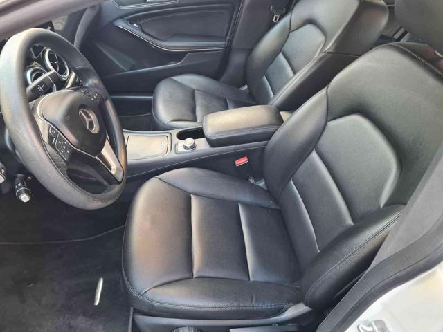 MERCEDES-BENZ CLA 200 usata, con Cerchi in lega