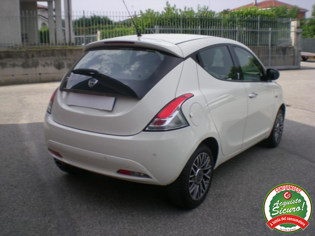 LANCIA Ypsilon usata, con Climatizzatore