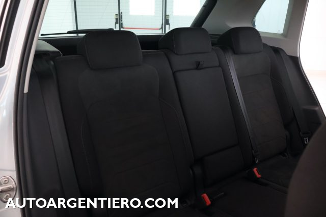 VOLKSWAGEN Tiguan usata, con Sensore di pioggia
