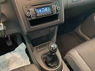 VOLKSWAGEN Touran usata, con Chiusura centralizzata