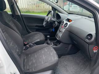 OPEL Corsa usata, con ESP