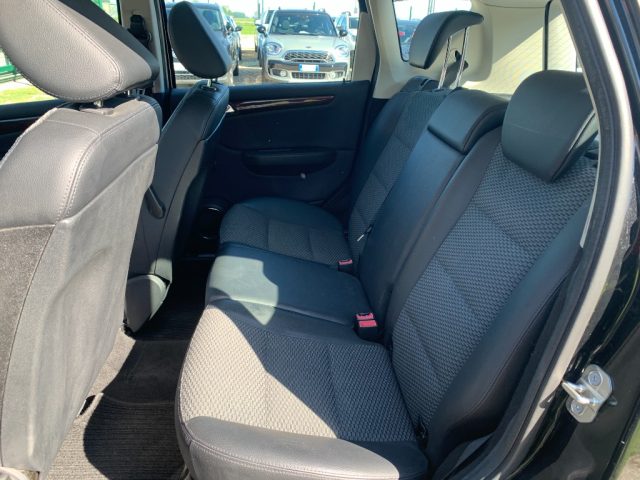 MERCEDES-BENZ A 180 usata, con Climatizzatore
