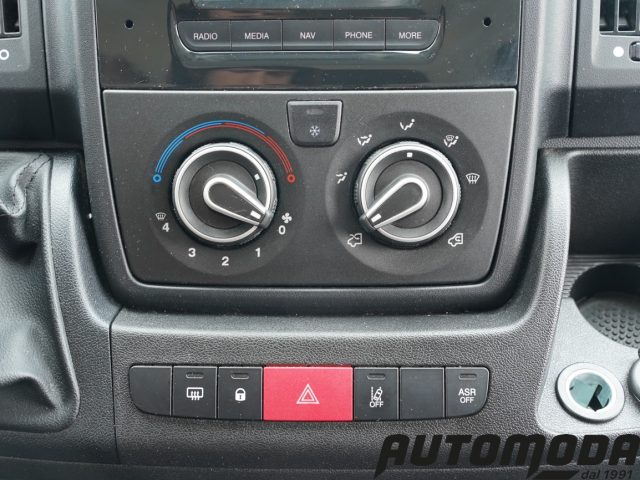PEUGEOT Boxer usata 18