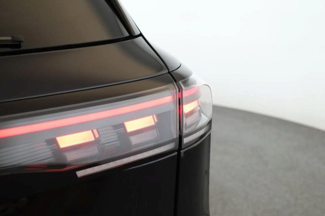 VOLKSWAGEN Tiguan usata, con USB