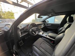AUDI Q8 usata, con Frenata d