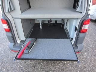 VOLKSWAGEN T5 usata 96