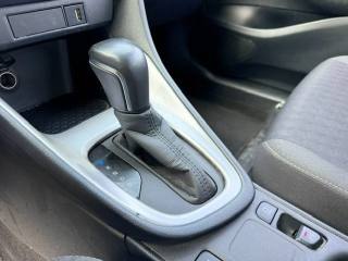 TOYOTA Yaris usata, con Servosterzo