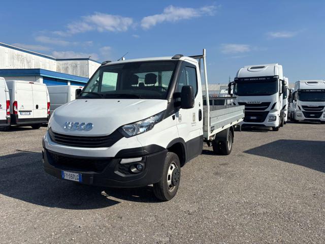 IVECO Daily usata, con ABS