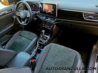 VOLKSWAGEN T-Roc usata, con Controllo automatico clima