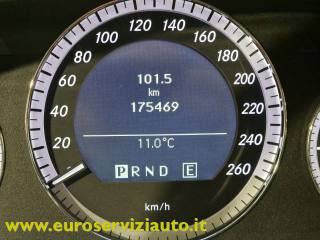 MERCEDES-BENZ E 220 usata, con ESP