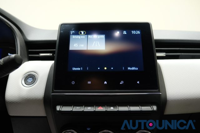 RENAULT Clio usata, con Climatizzatore