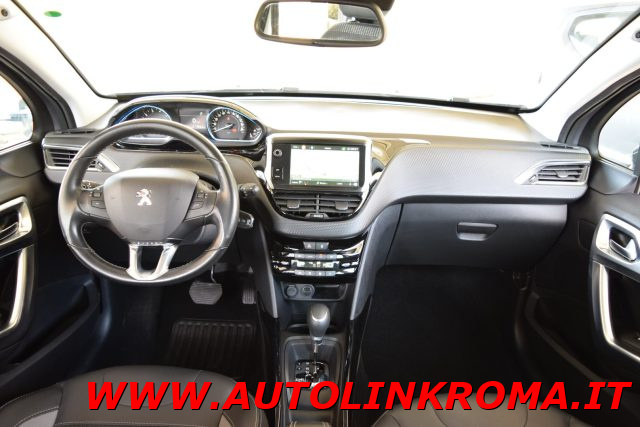 PEUGEOT 2008 usata, con Autoradio