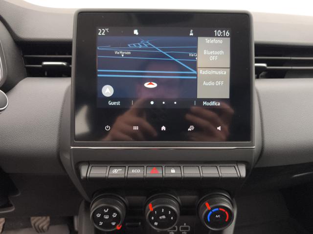 RENAULT Clio usata, con Sistema di navigazione