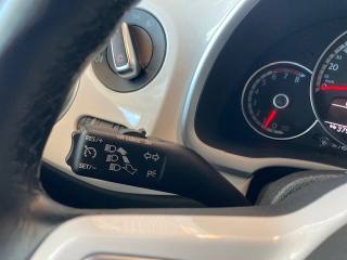 VOLKSWAGEN Maggiolino usata, con Sistema di navigazione
