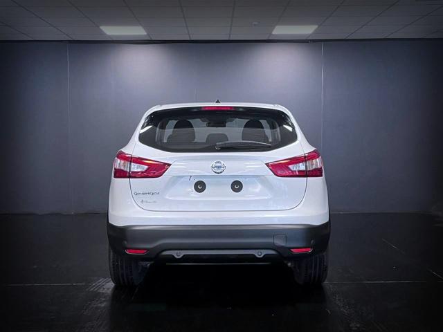 NISSAN Qashqai usata, con Autoradio