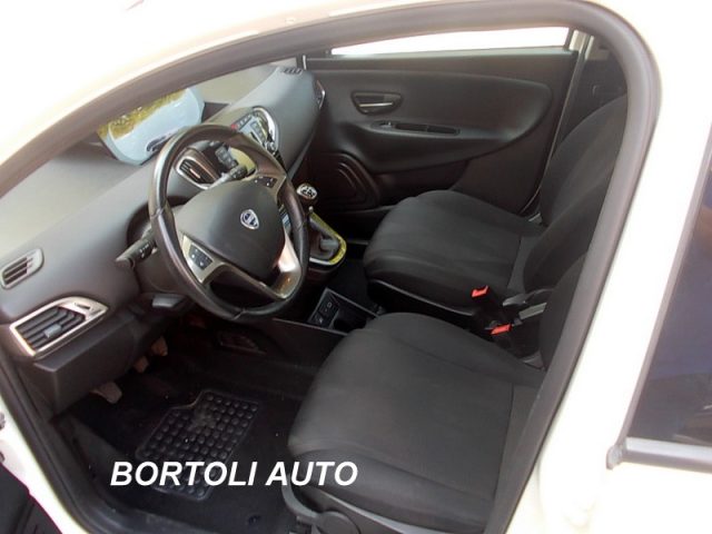 LANCIA Ypsilon usata, con Boardcomputer
