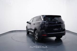 PEUGEOT 5008 usata, con Airbag Passeggero