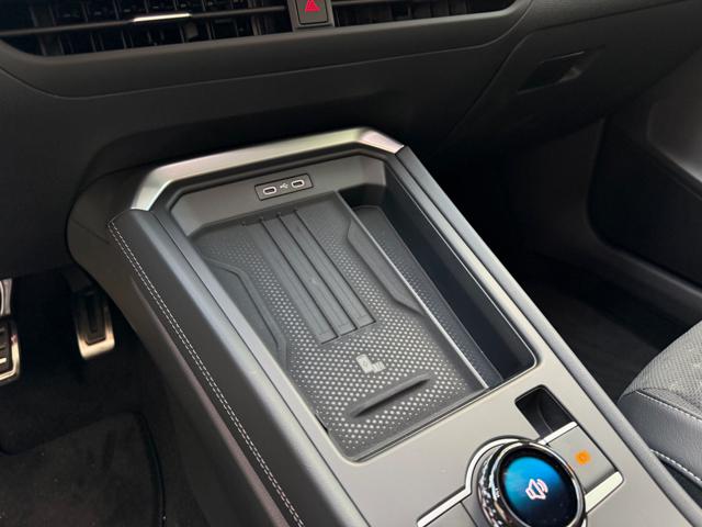 VOLKSWAGEN T-Roc usata, con Specchietti laterali elettrici