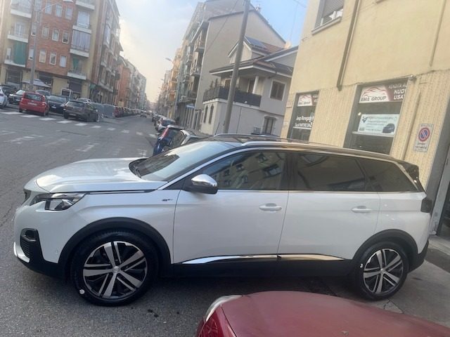 PEUGEOT 5008 usata, con Alzacristalli elettrici