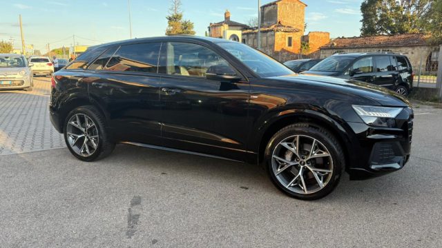 AUDI Q8 usata, con Airbag