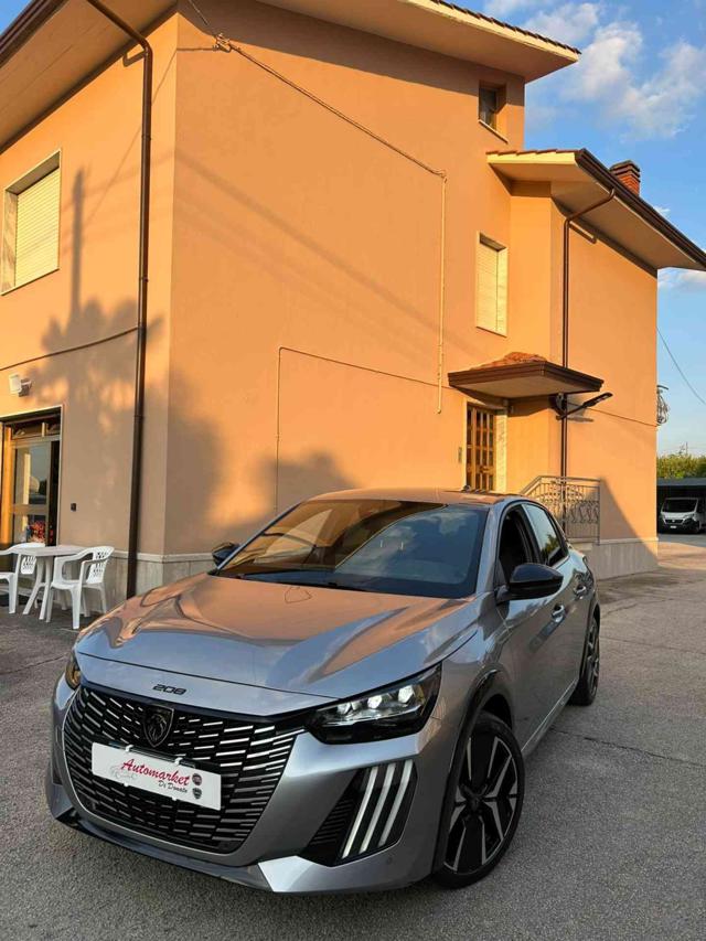 PEUGEOT 208 usata, con Autoradio