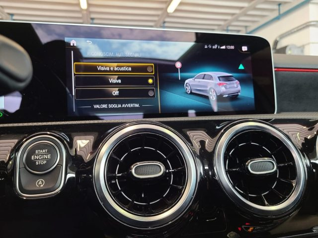 MERCEDES-BENZ A 180 usata, con Volante multifunzione