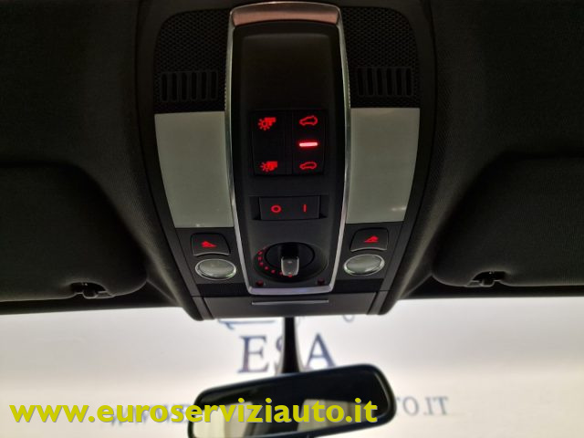 AUDI Q7 usata, con Sensori di parcheggio posteriori