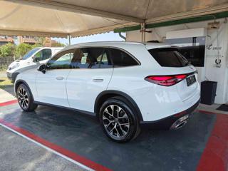 MERCEDES-BENZ GLC 200 usata, con Boardcomputer