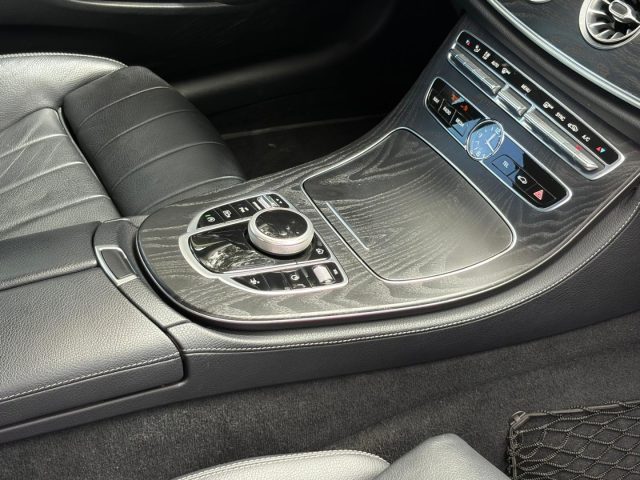 MERCEDES-BENZ E 220 usata, con ESP