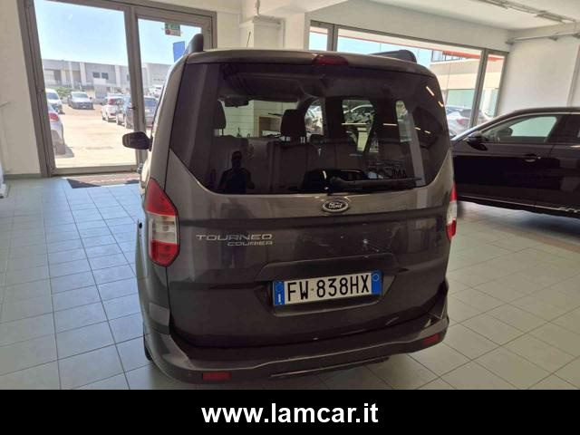 FORD Tourneo Courier usata, con Controllo trazione