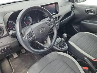 HYUNDAI i10 usata, con Autoradio