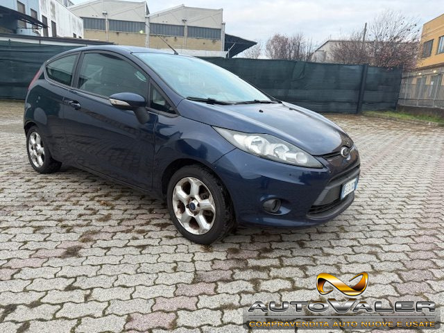 FORD Fiesta usata, con Autoradio