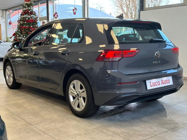 VOLKSWAGEN Golf usata, con Autoradio