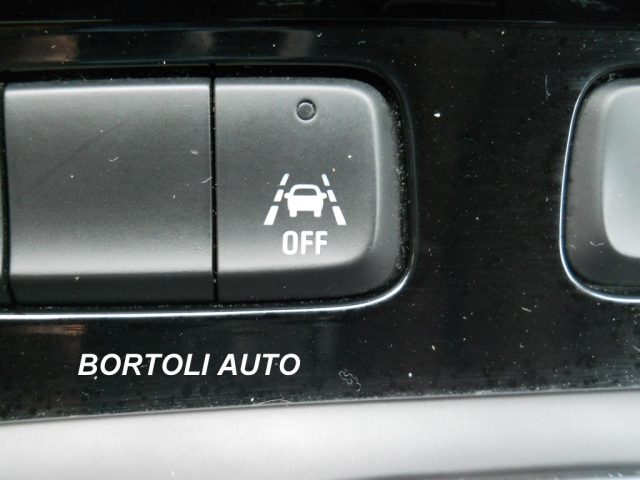 OPEL Grandland usata, con Bracciolo