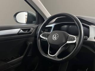 VOLKSWAGEN T-Roc usata, con Luci diurne LED
