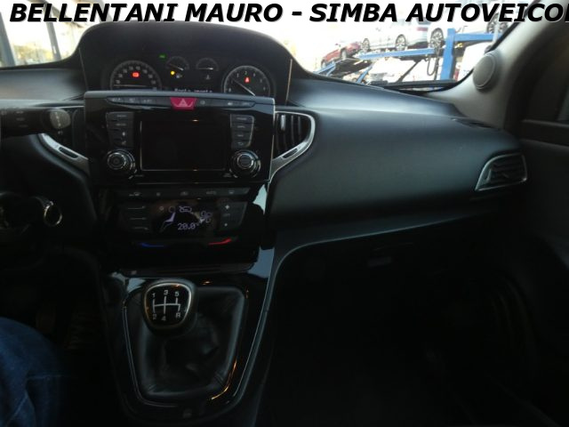 LANCIA Ypsilon usata, con Bluetooth