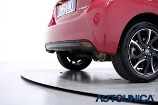 TOYOTA Yaris usata 54