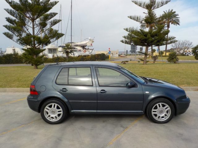 VOLKSWAGEN Golf usata, con Servosterzo