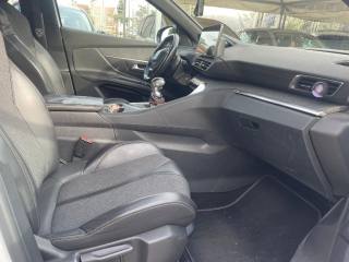 PEUGEOT 5008 usata, con Fendinebbia