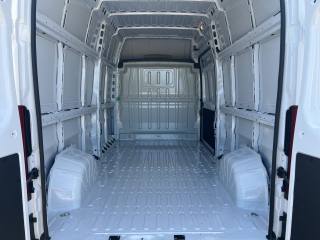 PEUGEOT Boxer usata 11