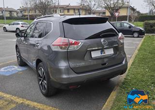 NISSAN X-Trail usata, con Autoradio