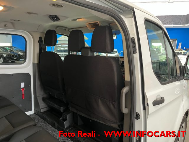 FORD Tourneo Custom usata, con Vetri oscurati
