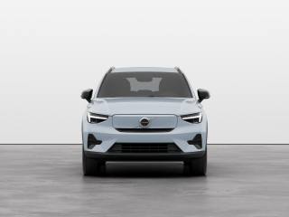VOLVO EX40 usata, con Autoradio