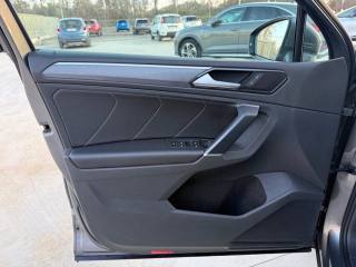 VOLKSWAGEN Tiguan usata, con Servosterzo