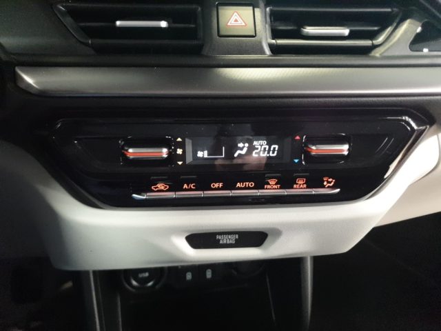 SUZUKI Swift usata, con Volante in pelle