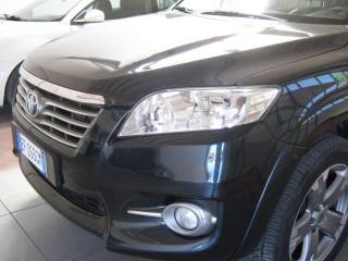 TOYOTA RAV 4 usata, con Vetri oscurati
