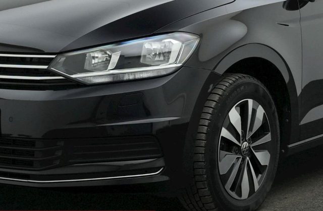 VOLKSWAGEN Touran usata, con Climatizzatore