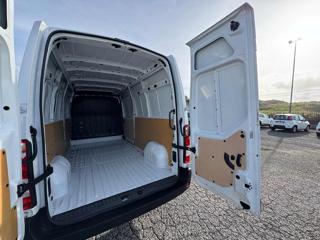 OPEL Movano usata, con Bluetooth