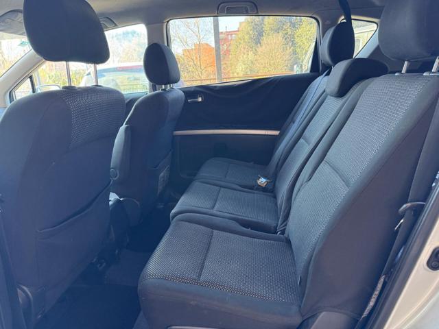 TOYOTA Corolla Verso usata, con Chiusura centralizzata