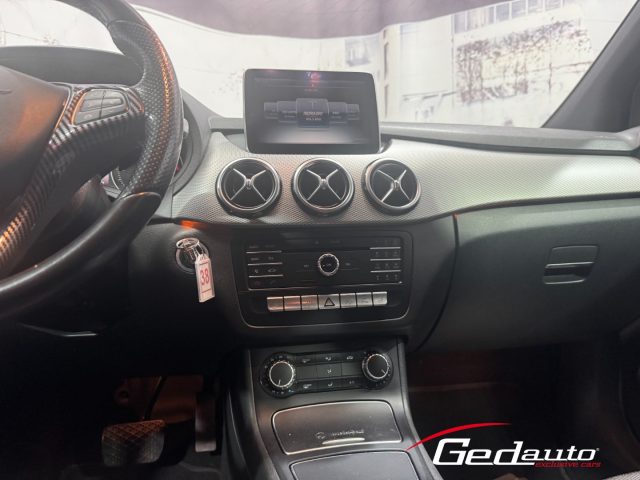MERCEDES-BENZ B 180 usata, con Fari Xenon